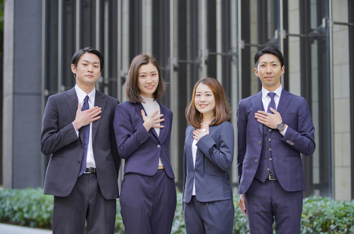 知っておくと失敗を9割回避！新社会人や派遣社員の服装マナーを紹介