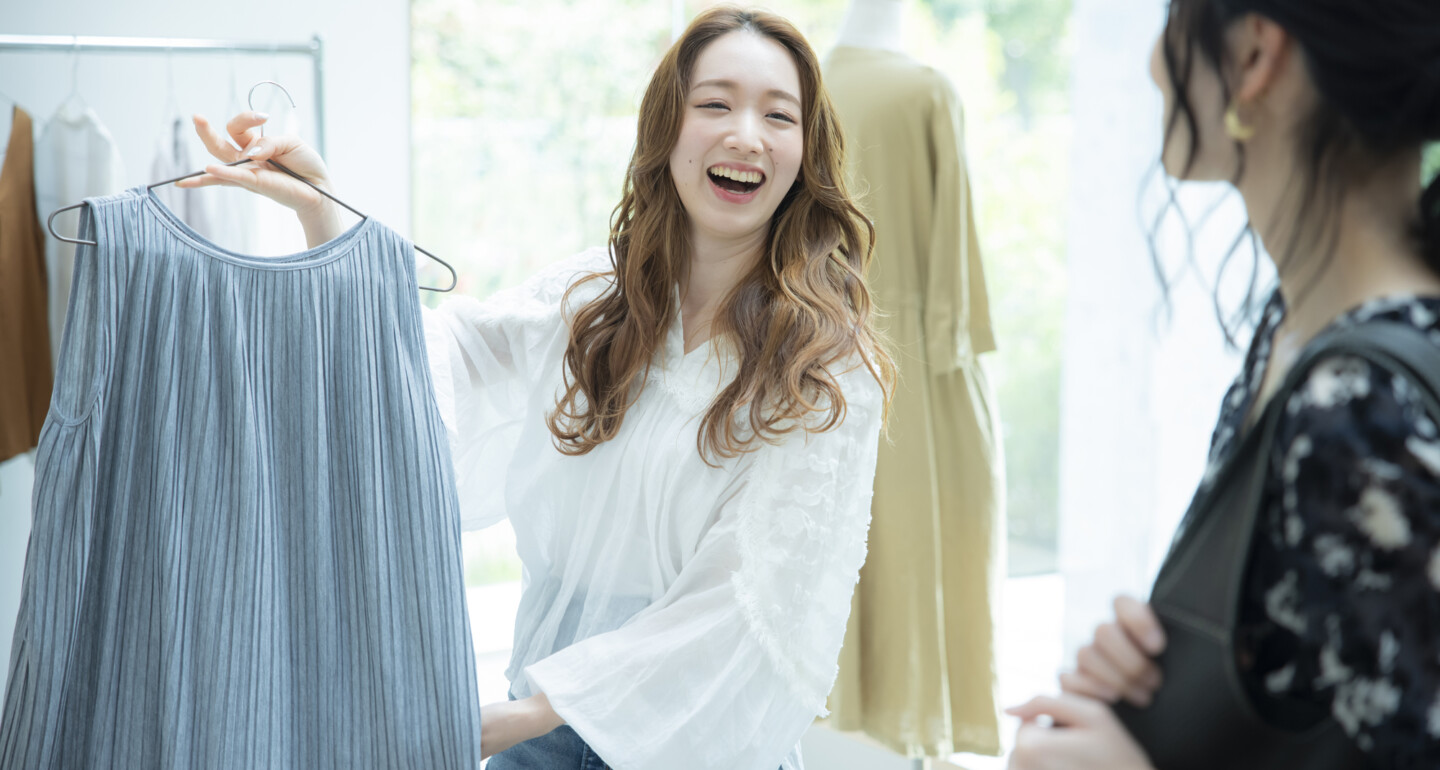 アパレル・ファッション業界で役立つ資格を解説！販売員の就職に活きるおすすめ資格6選