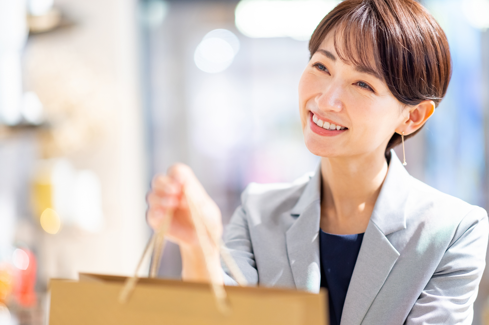 服 屋 店員 販売 しつこい