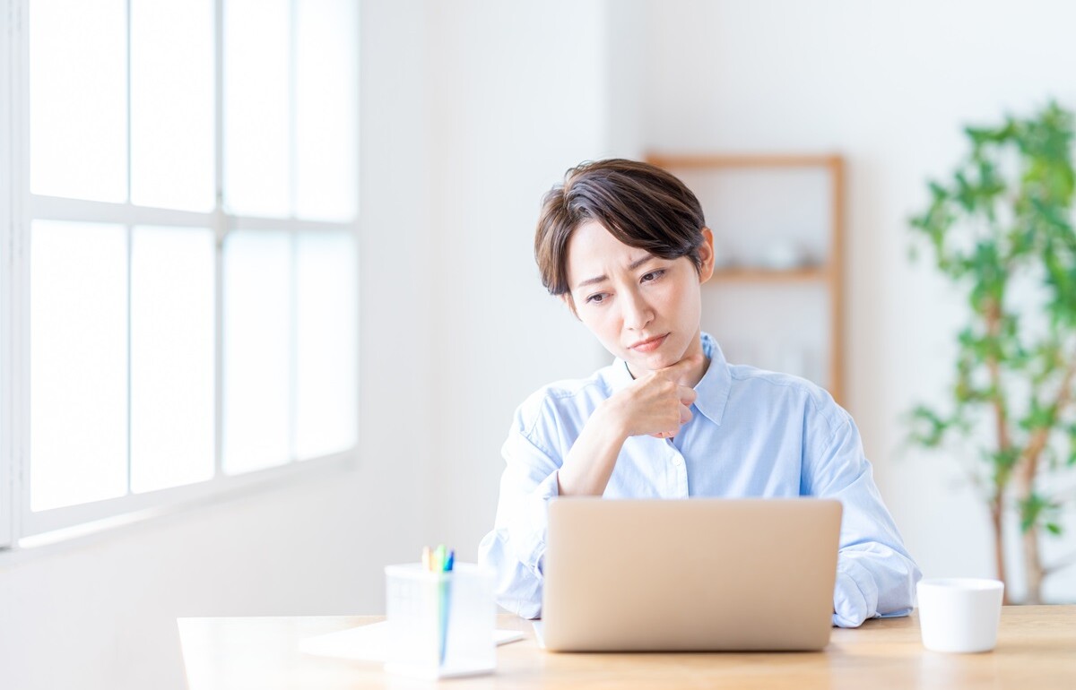 二重派遣とは？該当する行為や禁止されている理由など解説