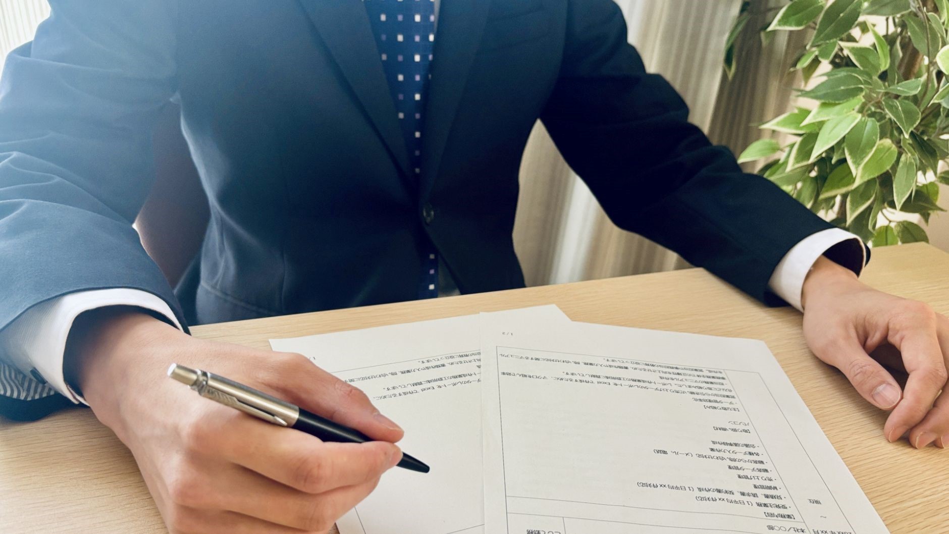 未経験でエンジニア転職に挑戦する男性